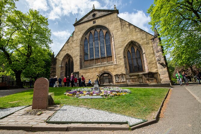 Edinburgh Old Town: Historical Guided Walking Tour - Tour Details