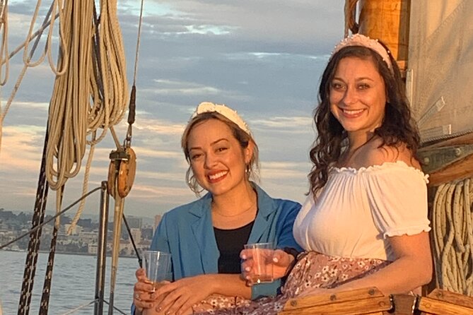 Enjoy An Unforgettable Sunset Aboard A Classic Sailing Yacht - Capture Breathtaking Sunset Vistas