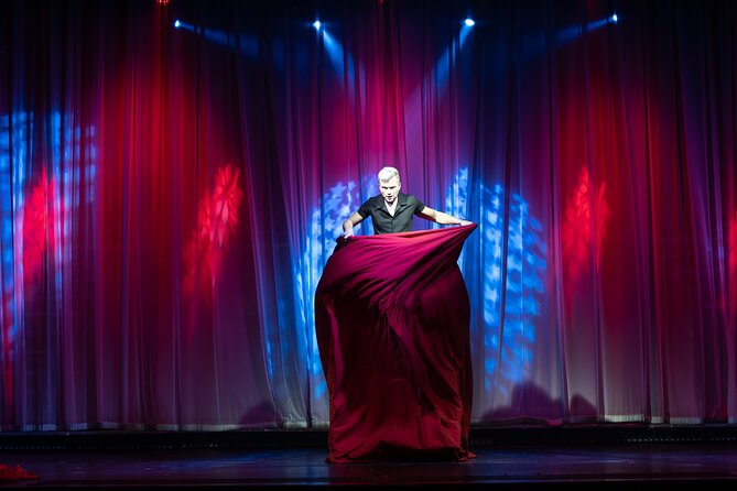 Escape Reality Branson Magic Dinner Show - Accessibility and Logistics