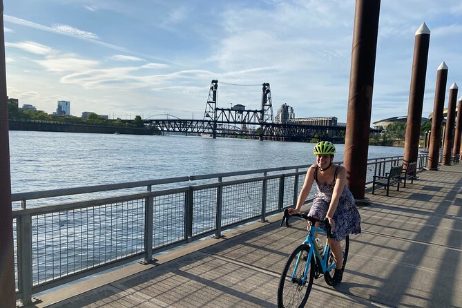 Essential Portland Oregon Bike and E-Bike Tour! - Exploring Historic Old Town