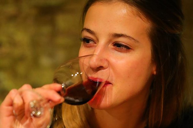 French Wine and Champagne Tasting in Paris - Location and Meeting Point