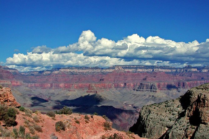 Grand Canyon Deluxe Day Trip From Sedona - Discovering Grand Canyon Village