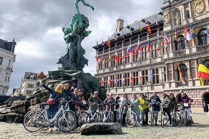Guided Bike Tour: 2 Hours Highlights of Antwerp - Participant Information