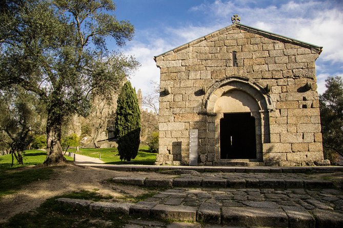 Guimarães & Braga Small Group Tour, Lunch & All Tickets Included - Guided Experience