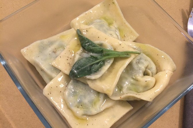 Handmade Italian Pasta Cooking Course in Florence - Seasonal and Organic Ingredients