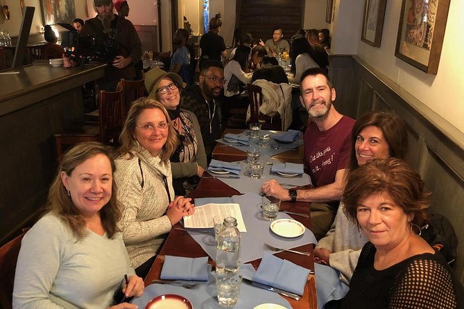 Hells Kitchen Guided Food Tour - Group Size and Accessibility