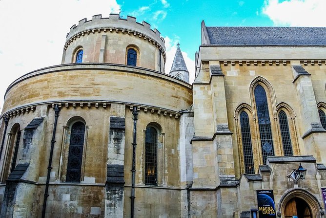 Hidden London Walking Tour - Unraveling Londons Hidden History