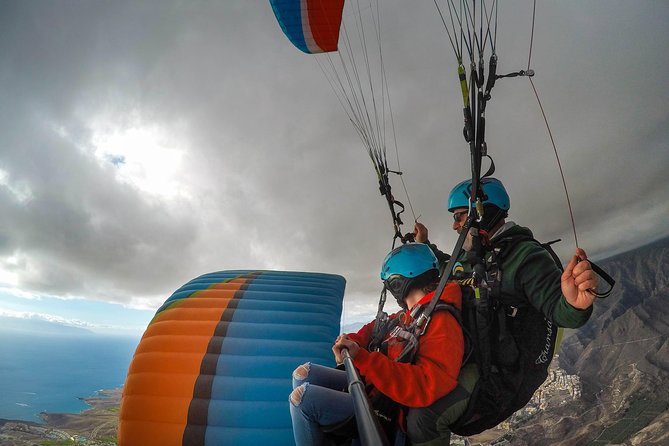 High Performance Paragliding Tandem Flight in Tenerife South - Flight Details and Requirements