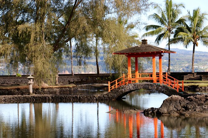 Hilo Shore Excursion: Active Volcano, Lava Tube, Waterfall and Gardens - Driving Along the Chain of Craters Road