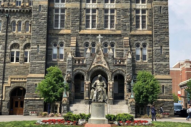 Historic Georgetown: History, Gossip, & Architecture Walking Tour - Guest Experiences and Reviews