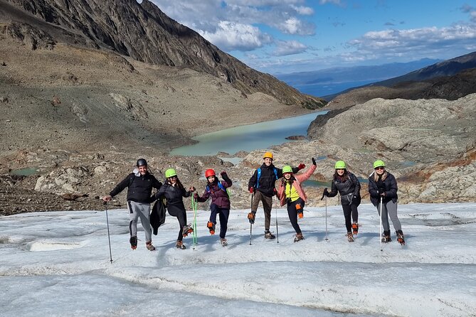 Ice Trekking Vinciguerra Glacier and Laguna De Los Témpanos Premium - Trekking Across the Vinciguerra Glacier