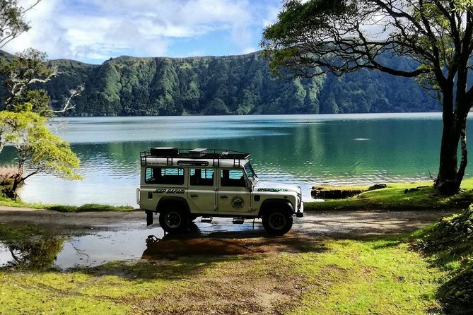 Jeep Tour Full Day Sete Cidades & Lagoa Do Fogo With Lunch and Drinks Included. - Tour Experience and Guides