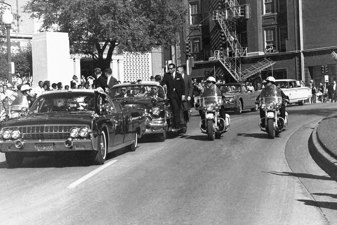 John F. Kennedy Trolley Tour in Dallas - Customer Reviews and Experiences