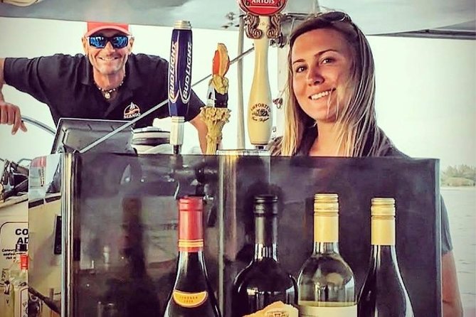 Key West Sunset Sail: Dolphin Watching, Wine, and Tapas - Meeting Point and Logistics