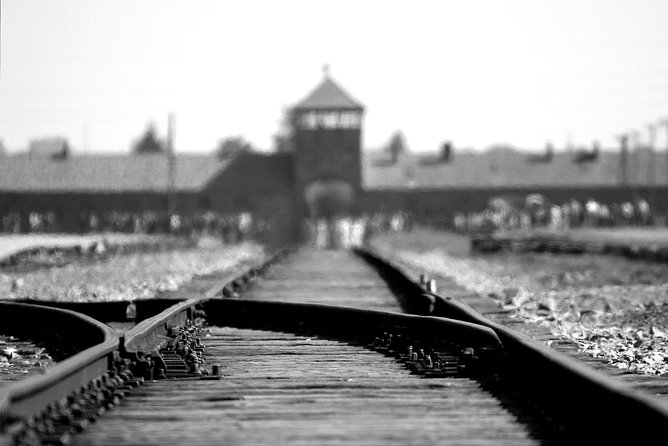 Krakow: Auschwitz-Birkenau Guided Tour With Hotel Transfer - What to Expect