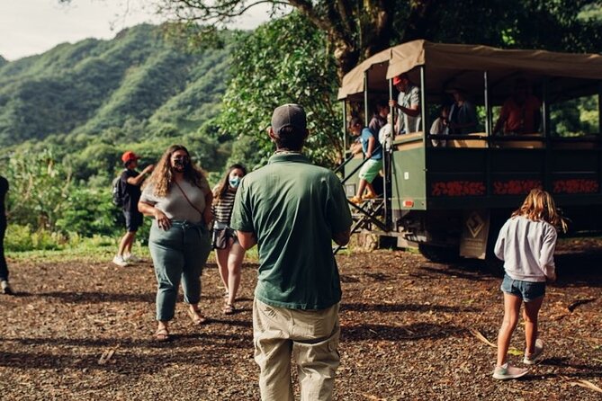 Kualoa Ranch: Jungle Expedition Tour - Off-Road Adventure in the Swiss Pinzgauer