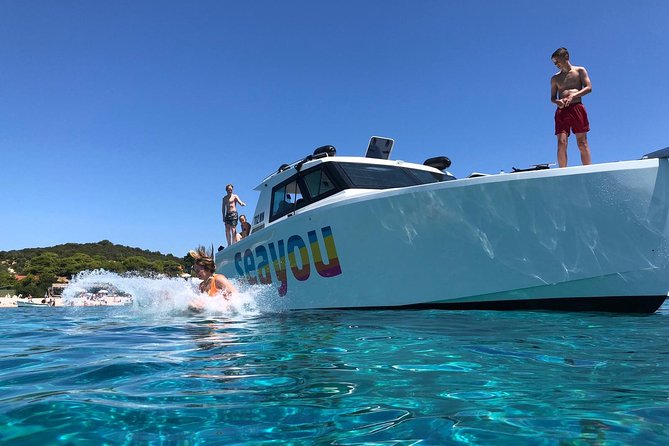 Luxury Blue Cave, Hvar and Vis Boat Tour From Split and Brac - Meeting and Pickup Logistics