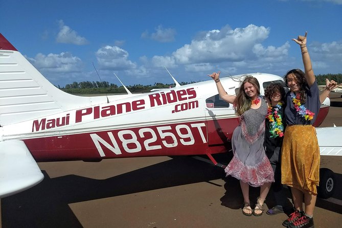 Maui Circle Island-PRIVATE- Air Tour: up to 5: Waterfalls & Lava! - Inclusions