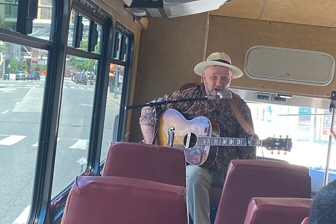 Memphis Mojo Bus Tour - Accessibility and Meeting Information