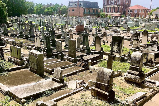 New Orleans Cemetery Walking Tour - Access to Famous Sites