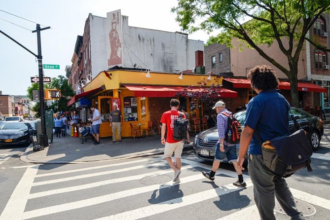 New York: Food, History and Culture of Brooklyn Tour - Exploring the Neighborhoods