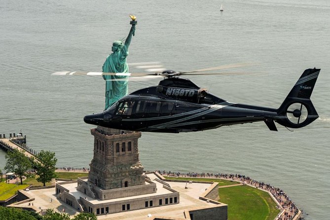 New York Helicopter Tour: City Skyline Experience - Transportation and Meeting Details