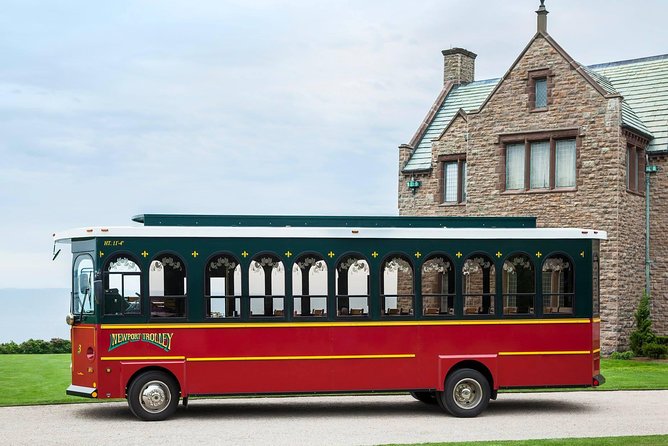 Newport Trolley Tour With Breakers Mansion - Viking Tours - Languages and Accessibility Options