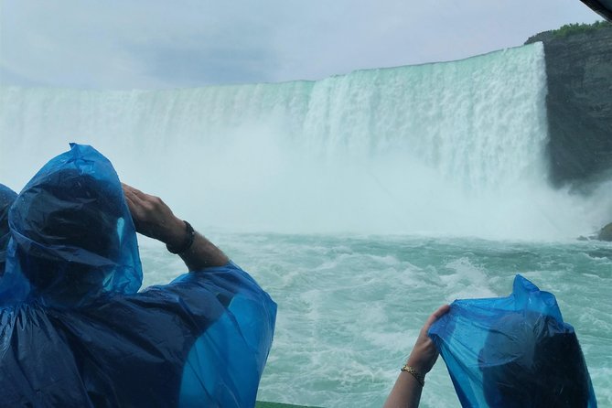 Niagara Falls Canadian Side Tour and Maid of the Mist Boat Ride Option - Traveler Requirements and Recommendations