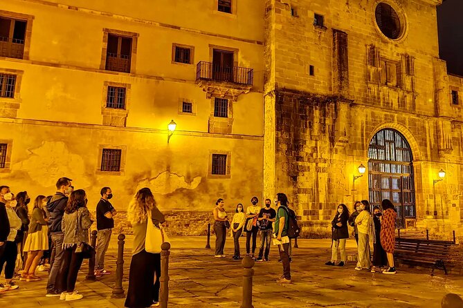 OVIEDO SCARY! Legends and Mysteries Tour - The Importance of Nighttime Ambiance
