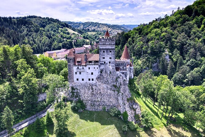 Peles Castle , Bran Castle , Rasnov Fortress,Sinaia Monastery Tour From Brasov - Traveler Experiences