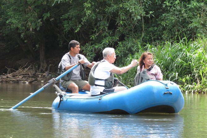 Peñas Blancas River Safari Float - Relaxing Lunch at a Local Family Farm