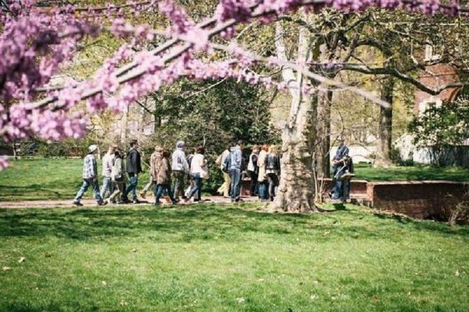 Philadelphia Old City Historic Walking Tour With 10+ Top Sites - Betsy Ross House and Elfreths Alley