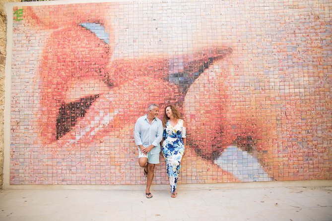 Photoshoot Tour in Barcelona Secret Corners - Inclusion and Deliverables