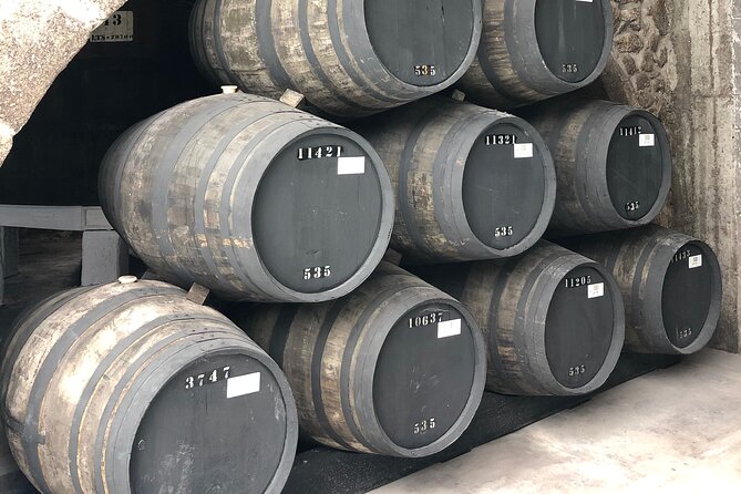 Port Wine Tour | 3 Cellars | 7 Tastings | 12 Participants Maximum - Participant Information