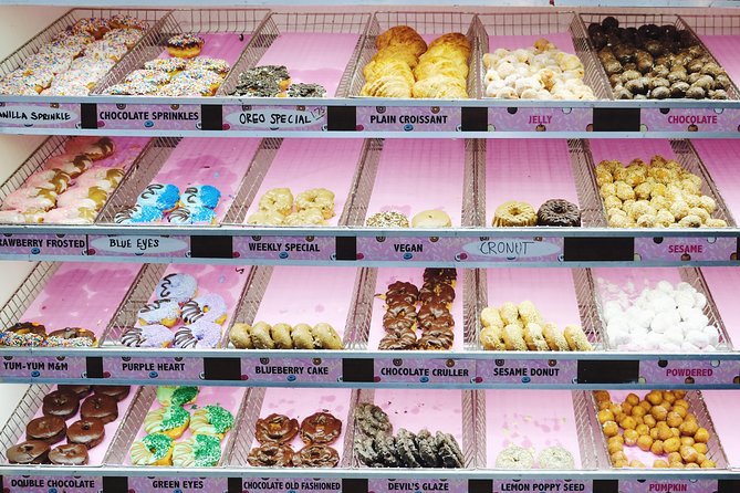 Portland Delicious Donut Adventure & Walking Food Tour - Guiding and Walking Components