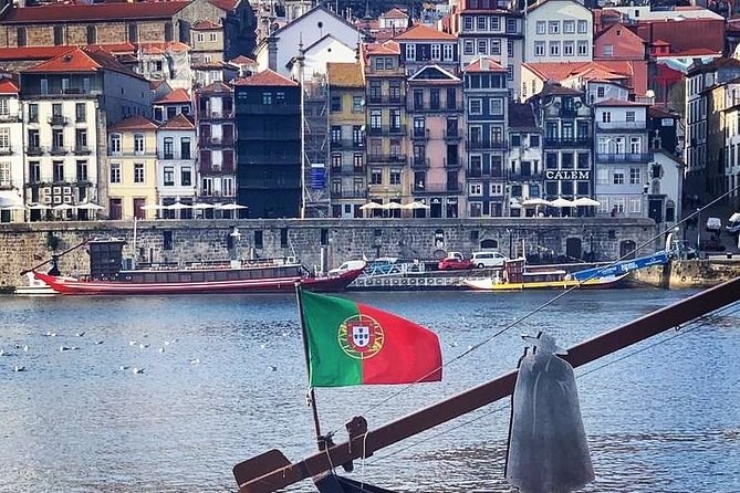 Porto to Lisbon Up to 3 Stops: Aveiro, Nazare or Fatima, Obidos - Exploring Aveiro