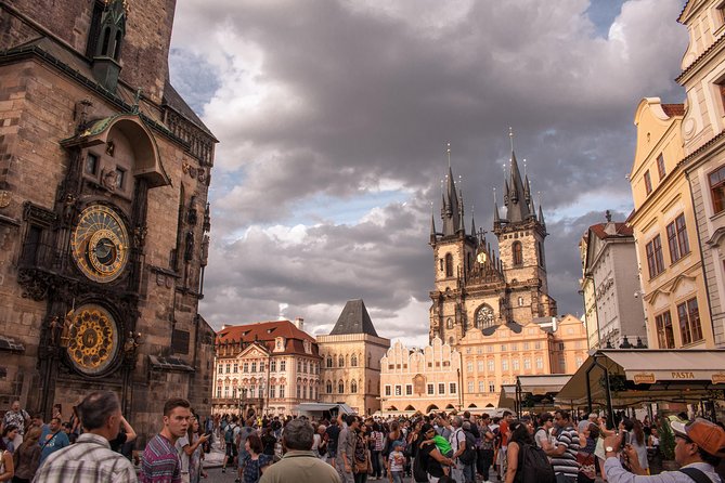 Prague Old Town New Town and Jewish Quarter Morning Tour - Traveler Feedback and Recommendations