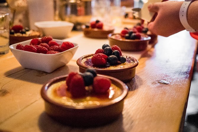 Premium Paella Cooking Class & 10 Spanish Tapas - Meeting and Pickup Information