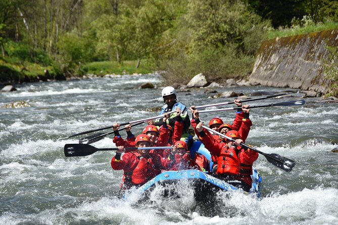Rafting Family - Navigating the Rapids