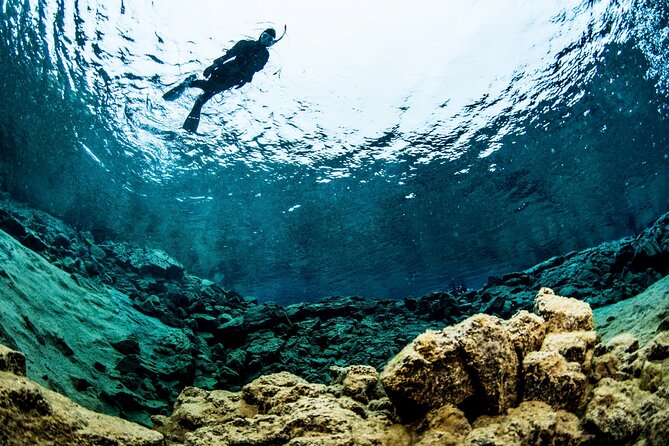 Silfra: Hot and Cold Snorkeling and Spa Tour - Self Drive - Participant Requirements