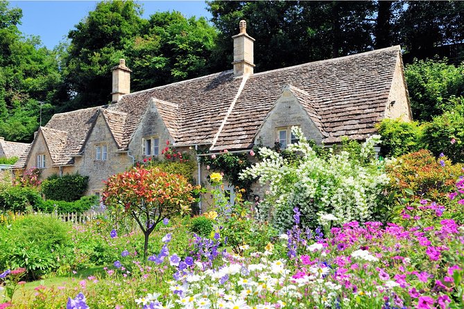 Small Group Cotswolds Villages, Stratford and Oxford Day Tour From London - Traveler Experiences and Feedback