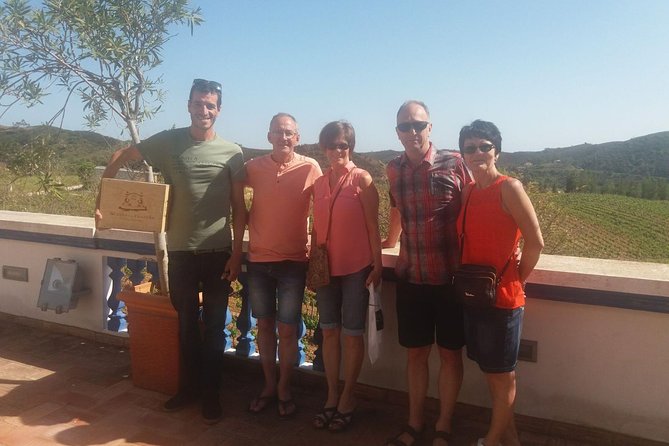 Small-Group Wine Tour & Silves Exploration (from Albufeira) - Guest Experiences