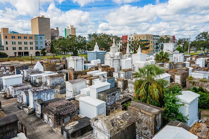 St. Louis Cemetery No. 1 Official Walking Tour - Exploring the Cemeterys History