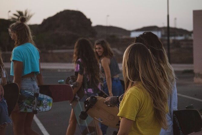 Surf Lessons for Beginners and Intermediates (6 People per Instructor) - Equipment and Transportation Included