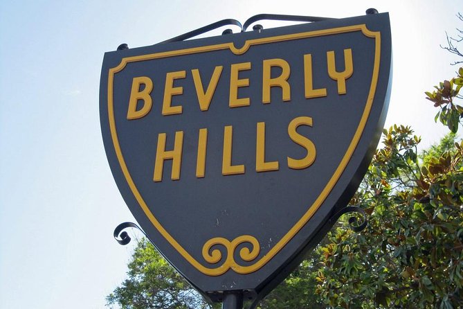 The Best of LA Tour: Hollywood, Beverly Hills, Santa Monica, Griffith Park +More - Included Amenities