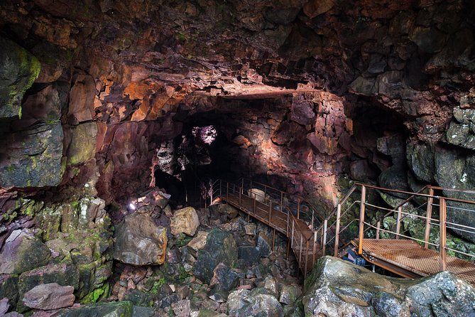 The Lava Tunnel Tour With Transfer From Reykjavik - Inclusions and Essentials
