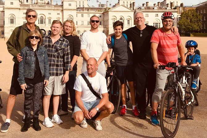The London Landmarks. 3.5 Hour Morning Tour - Guided by Knowledgeable and Entertaining Experts
