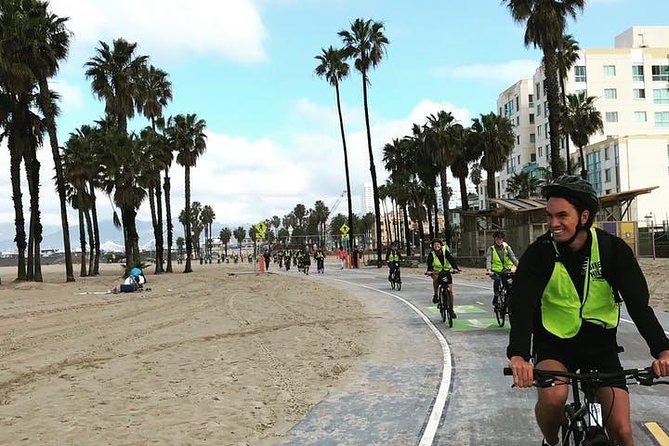 The Ultimate LA Tour: Full Day Sightseeing Tour On Electric Bike - Exploring West Hollywood and Santa Monica