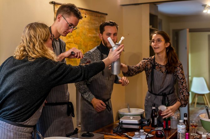 The Waffles N Beer Workshop in Bruges Centre - Personalized Attention From the Guide