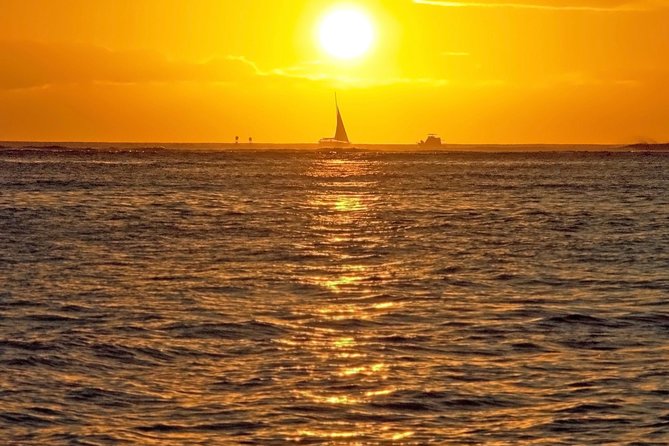 Waikiki Sunset Cocktail Cruise Including Drinks and Appetizers - Cruise Duration and Schedule